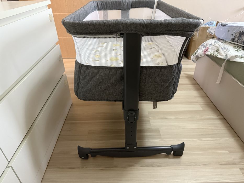 Бебешко легло next to me cangaroo always together