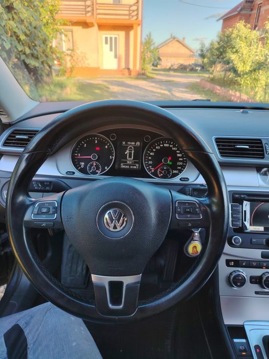 Vind Volkswagen Păsat