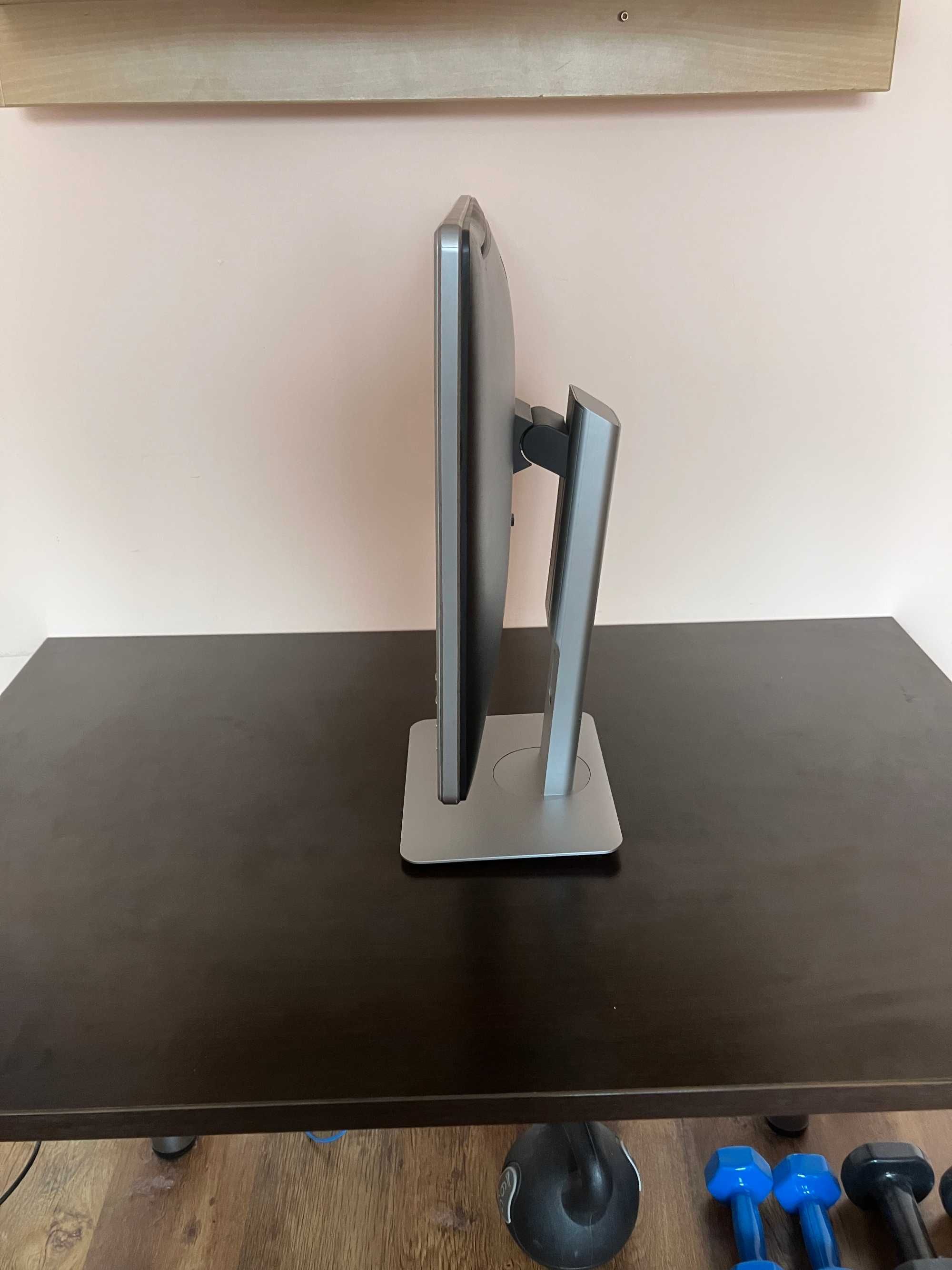 Монитор 23" DELL P2314Ht