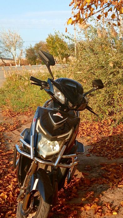 Skuter satiladi ценасы 5миллон