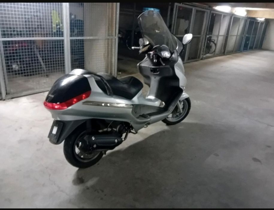 Piaggio X8 200 cmc
