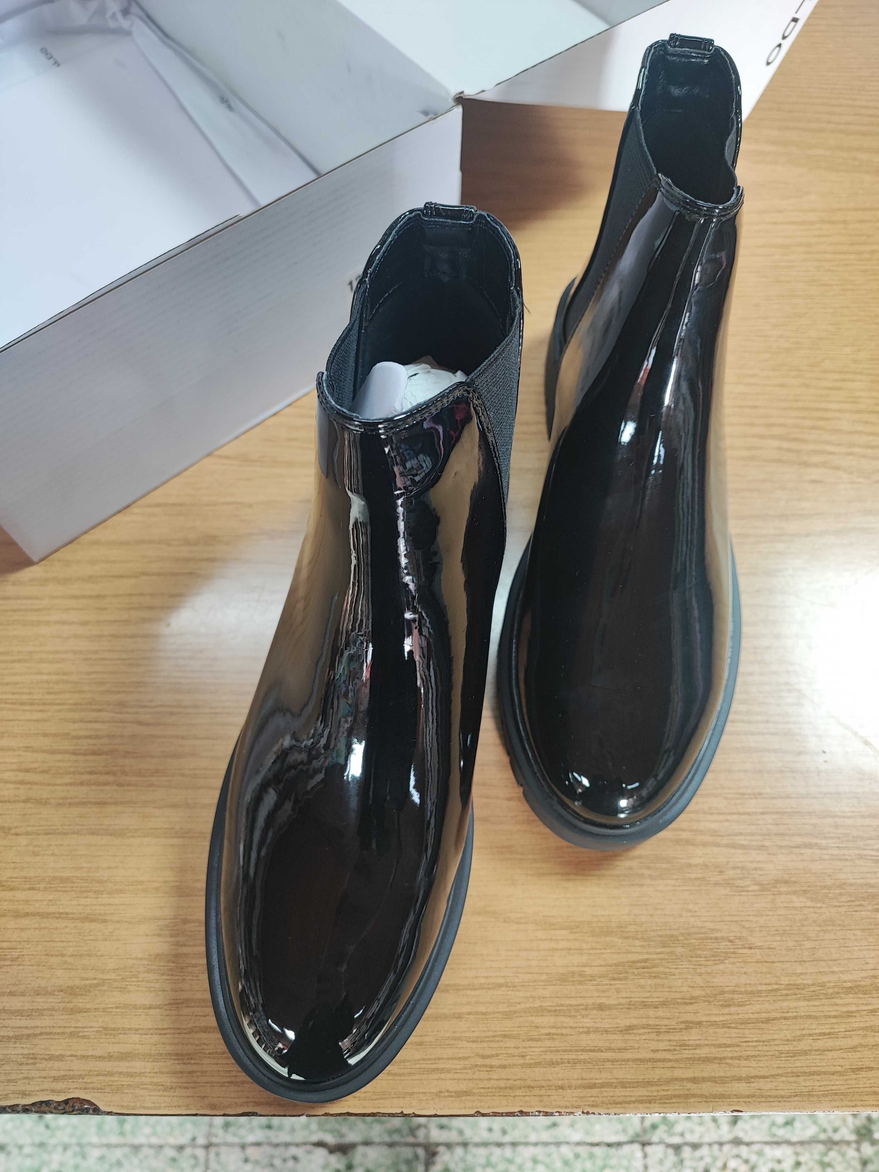 Лачени Ботуши ALDO