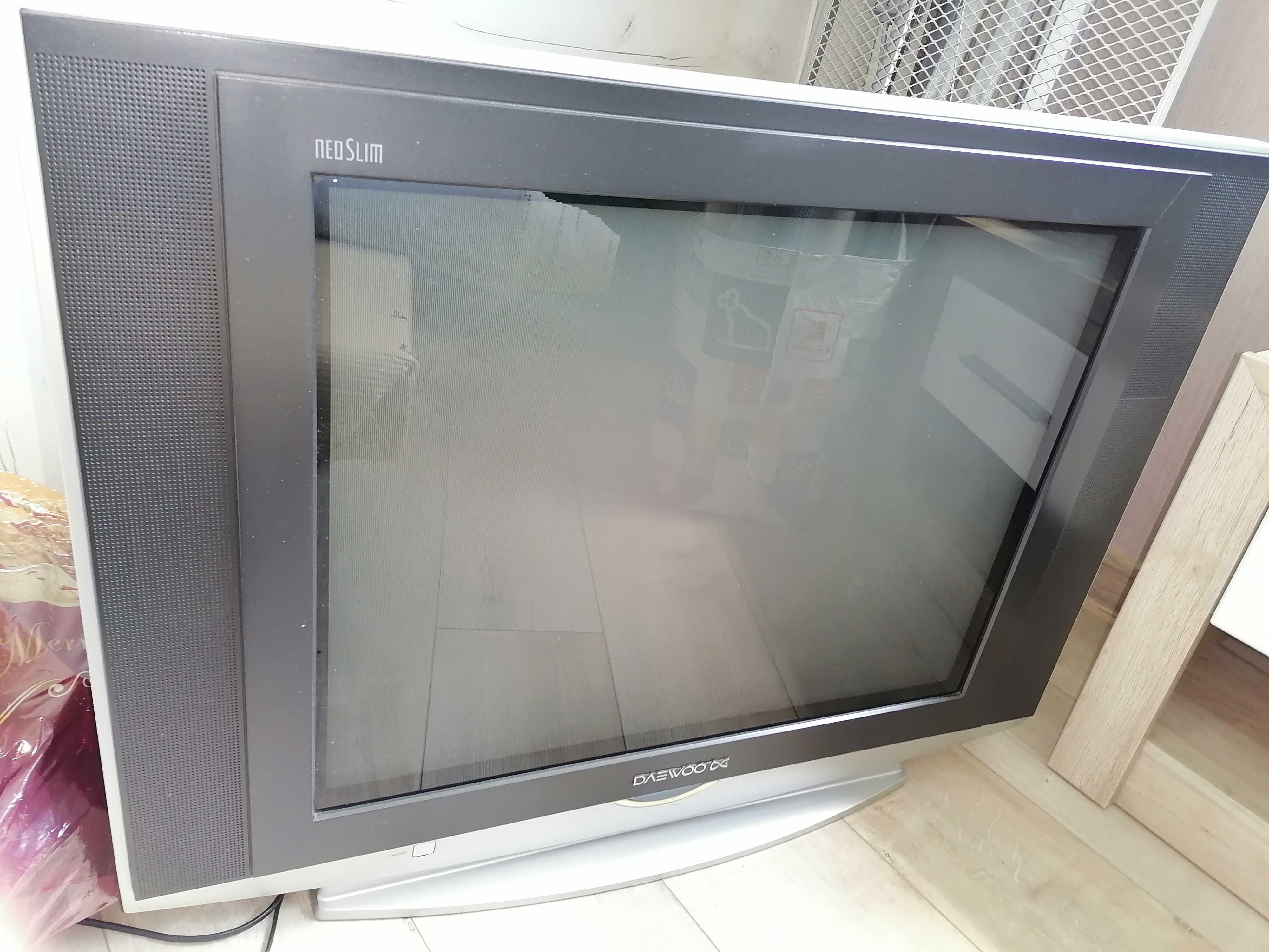телевизор   Daewoo DTL-2950K