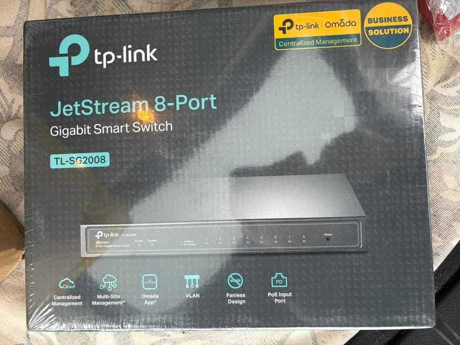 Коммутатор TP-Link TL-SG2008