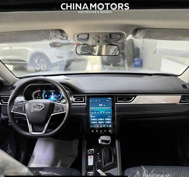 JAC J7 Енгил автомобил