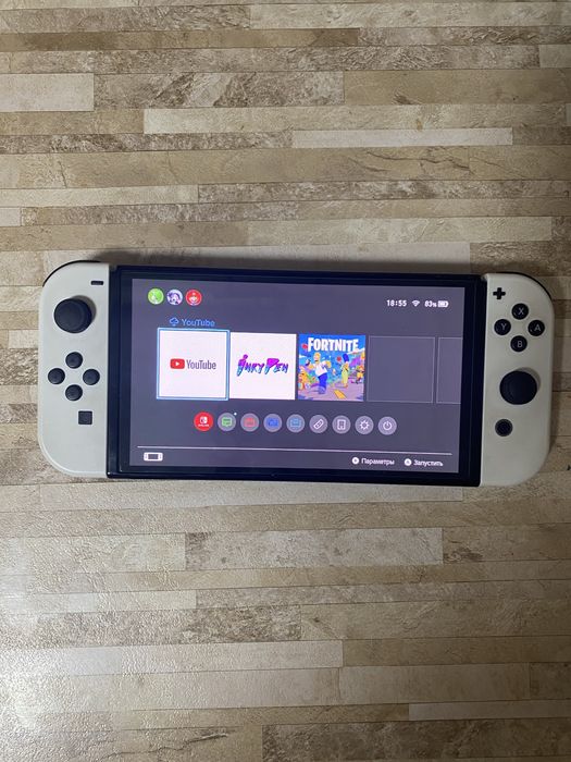 Продам нинтэндо свич олед прошитая