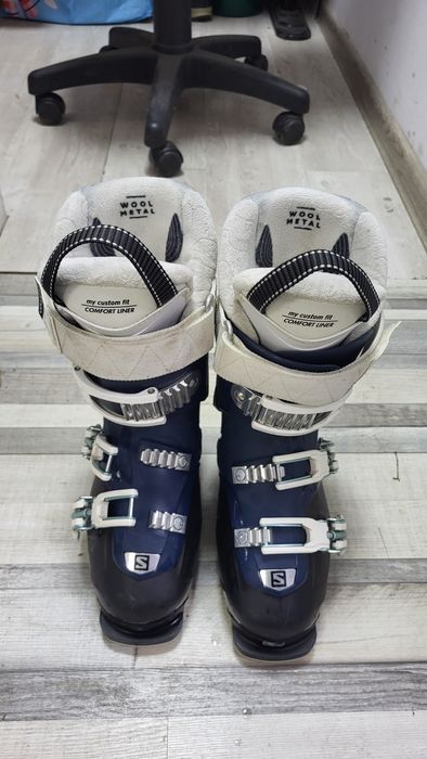 Clapari fete Salomon masura 35 / 36 purtati ocazional de copil