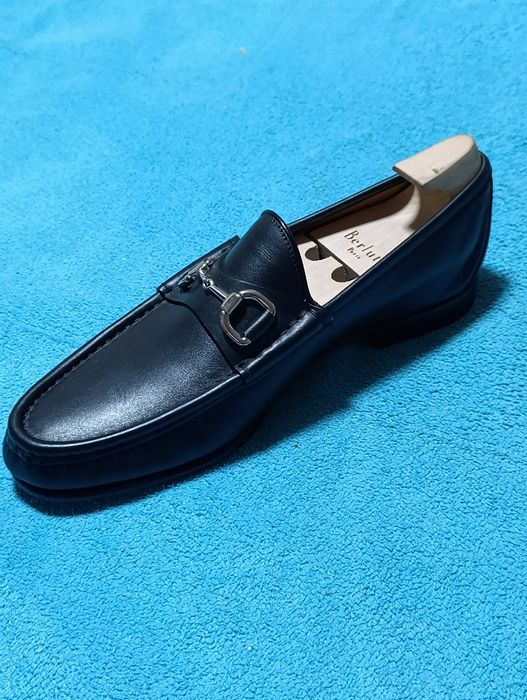 Pantofi Gucci de piele