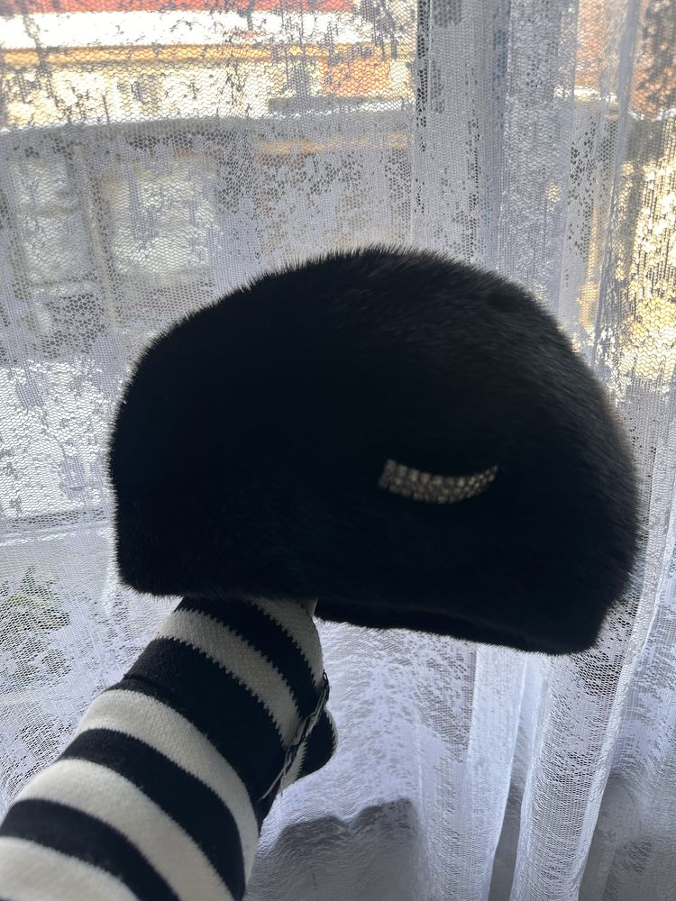 Продам норковую шапку