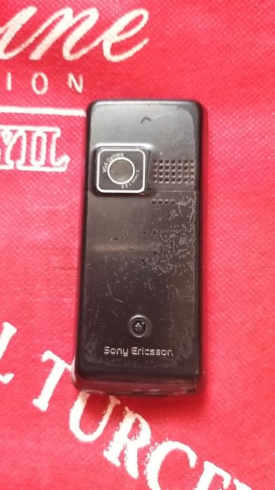 Продаеться Sony Ericsson K200i