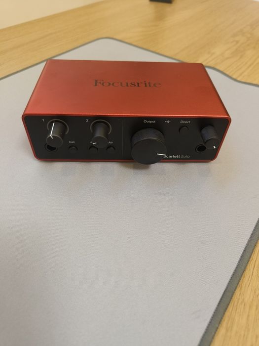 Interfata audio Focusrite Scarlett Solo 4th gen