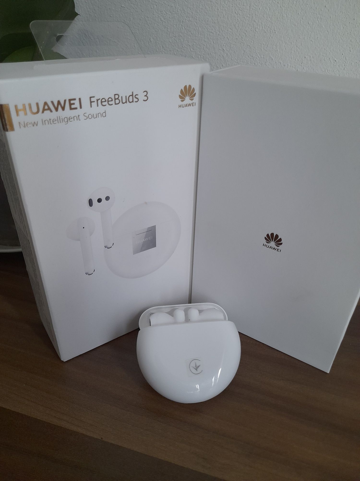 Huawei FreeBuds 3 White Ceramic - безжични Bluetooth слушалки