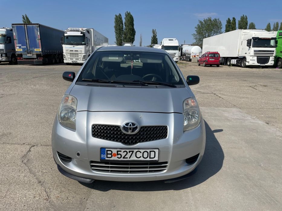 Toyota Yaris Benzina