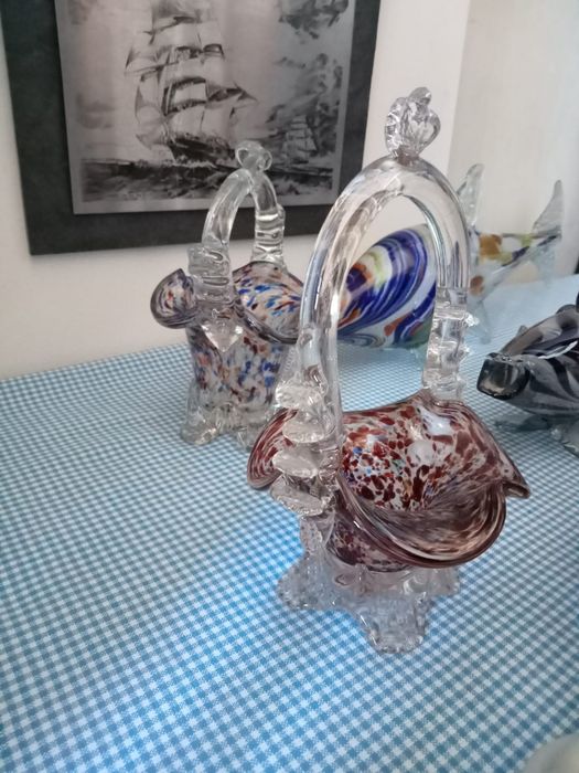 Peste din sticla, bibelouri, coșuleț, lebada,găină, perioada comunista