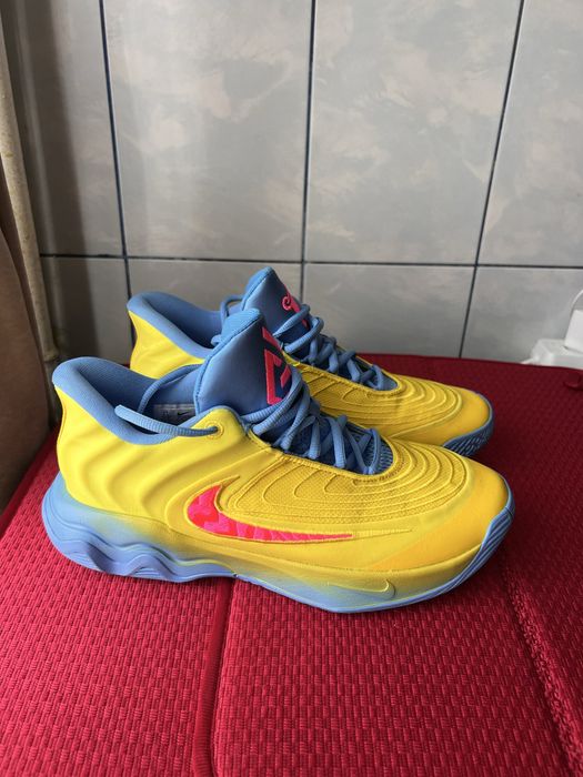 Nike Giannis Immortality 4