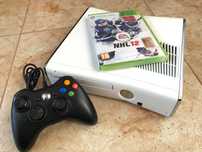 Consola Xbox 360 S; Special Edition Alb