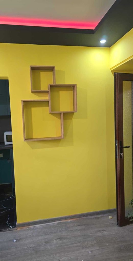 Продава се Тристаен апартамент в Монтана, Идеален център - 92 кв.м за 1552 €/кв.м - Снимка #2