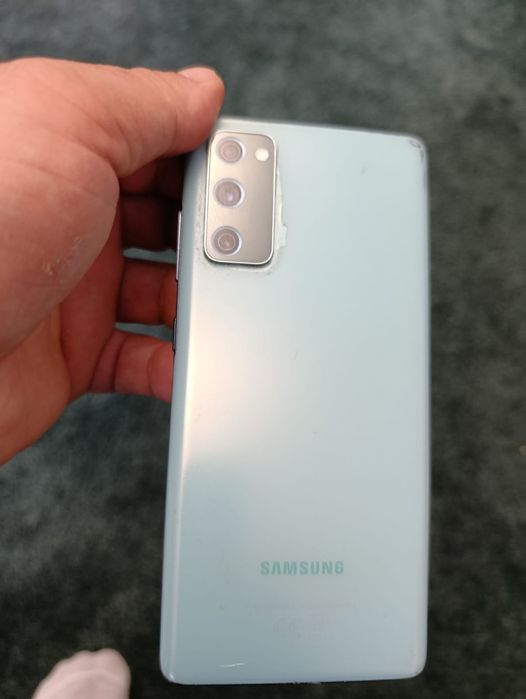 Samsung S20 FE- blue