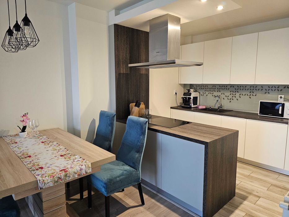 Chirie Apartament cu 2 camere Junior Residence