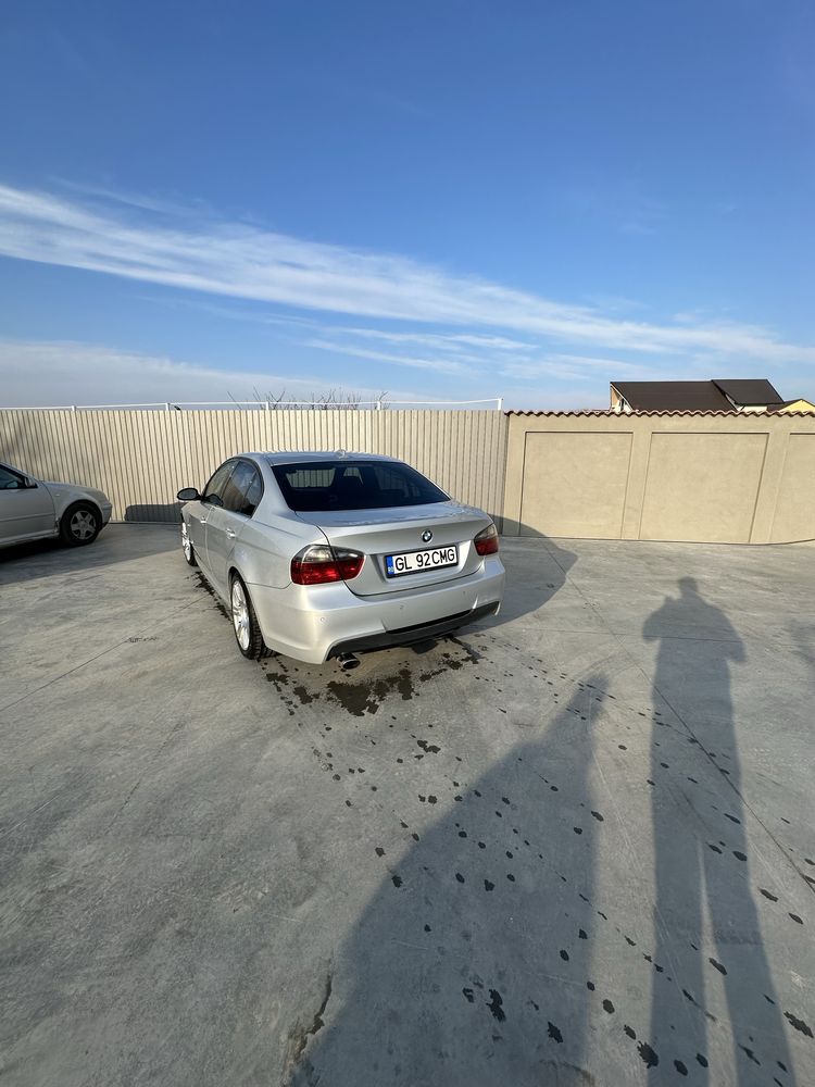 BMW E90 2.0 2006