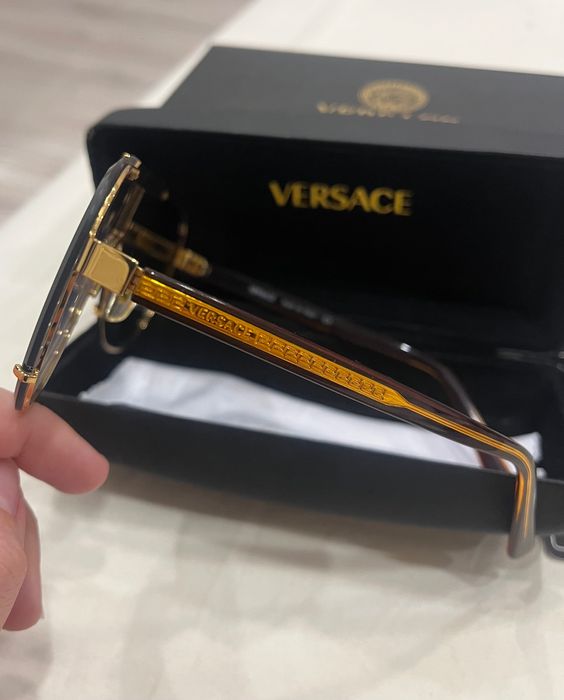 Слънчеви очила Versace