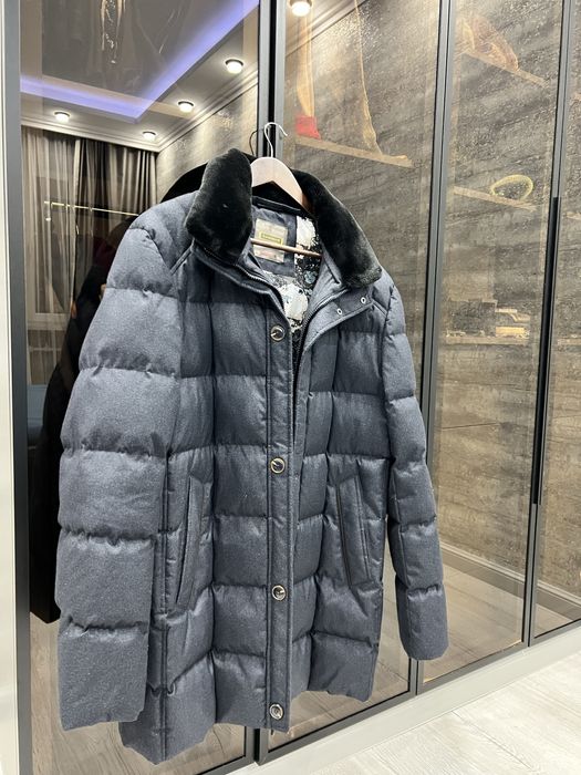 Продам новую мужскую куртку