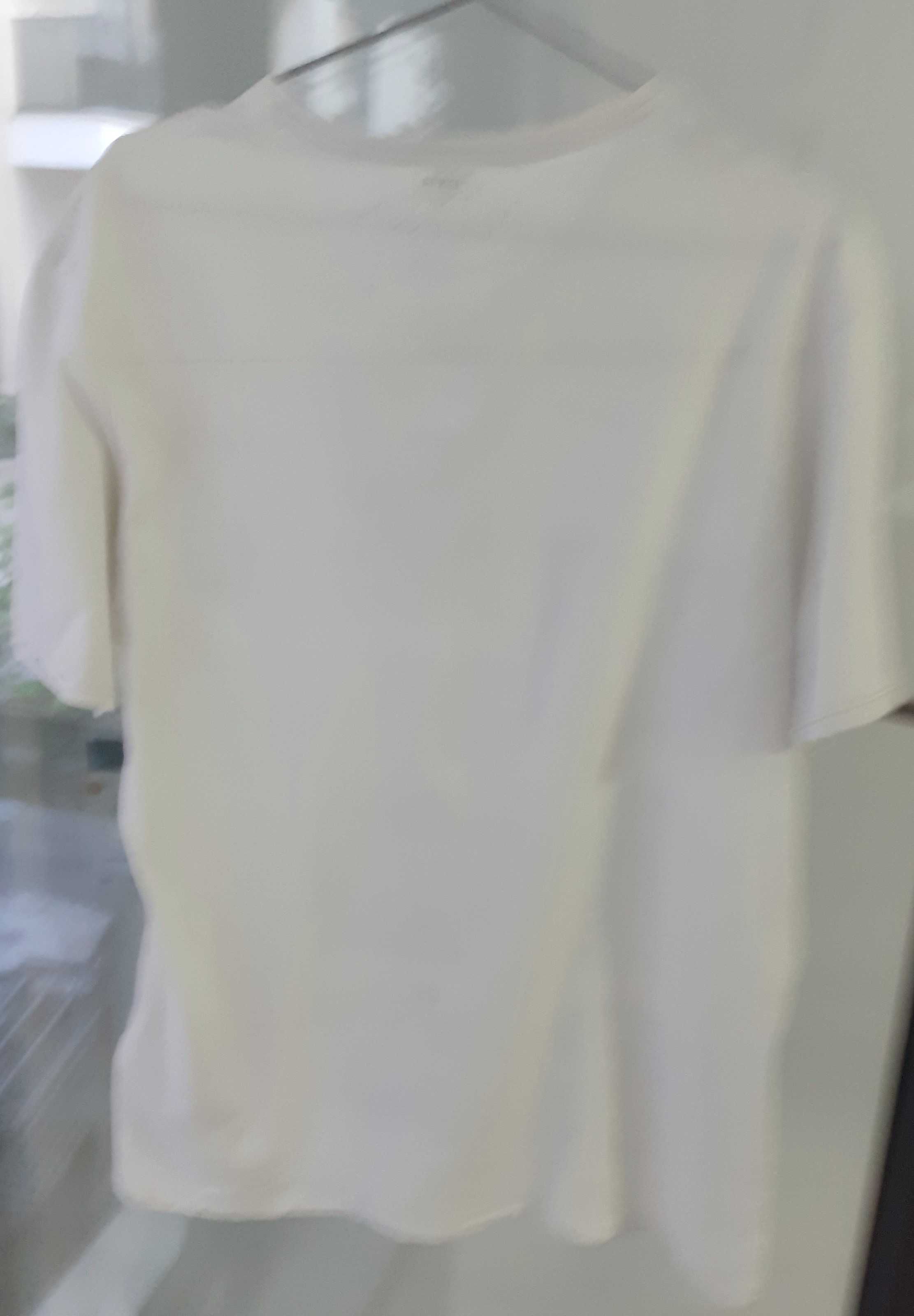 Tricou Guess (original), alb,  maneca scurta, aplicatii cu tablouri