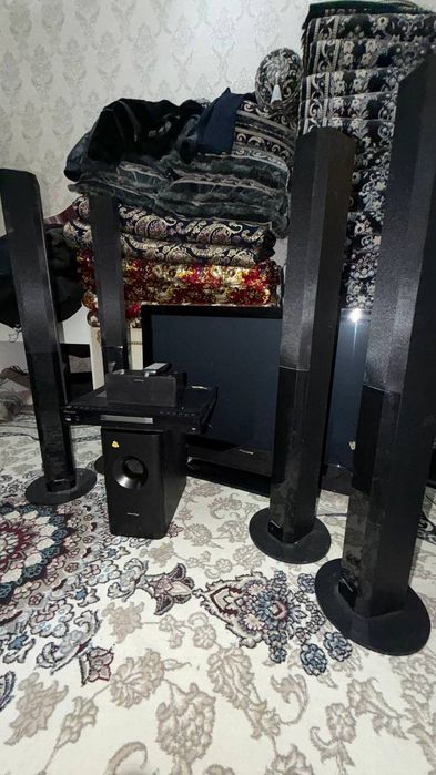 Продаётся домашний кинотеатр