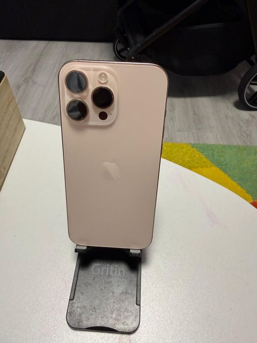 Iphone 16 Pro Max Desert