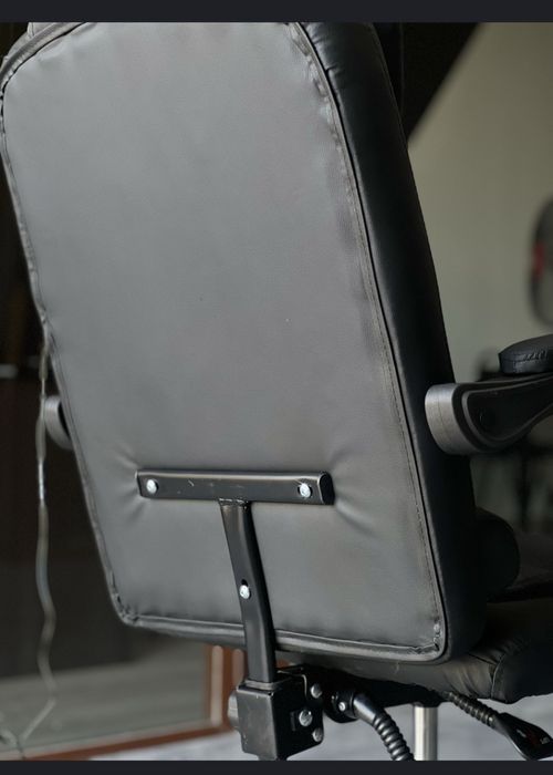 Ofisniy kreslo. Gamerlar uchun Kreslo