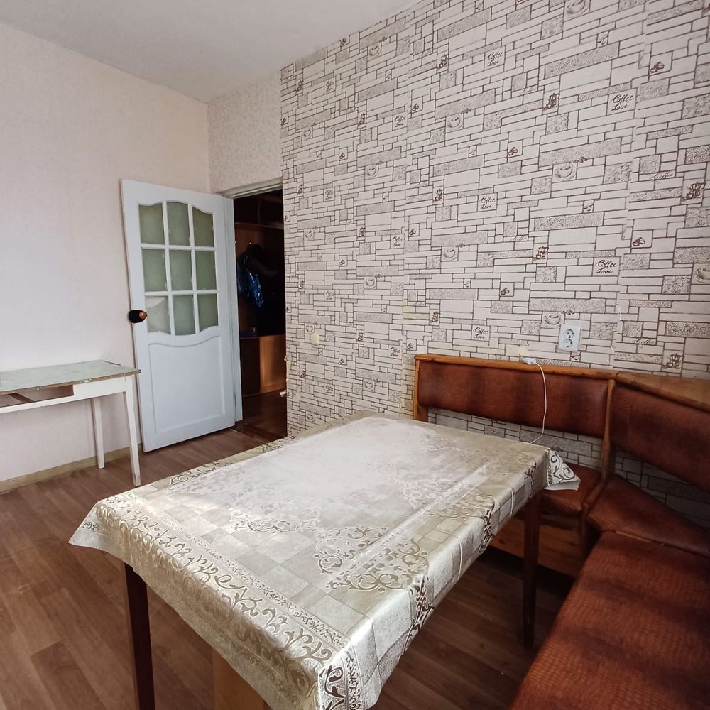 ШАХТЕРОВ - 74, трех.кв., 80 кв., юго-восток. !!!ГОРЯЩИЙ ВАРИАНТ!!!