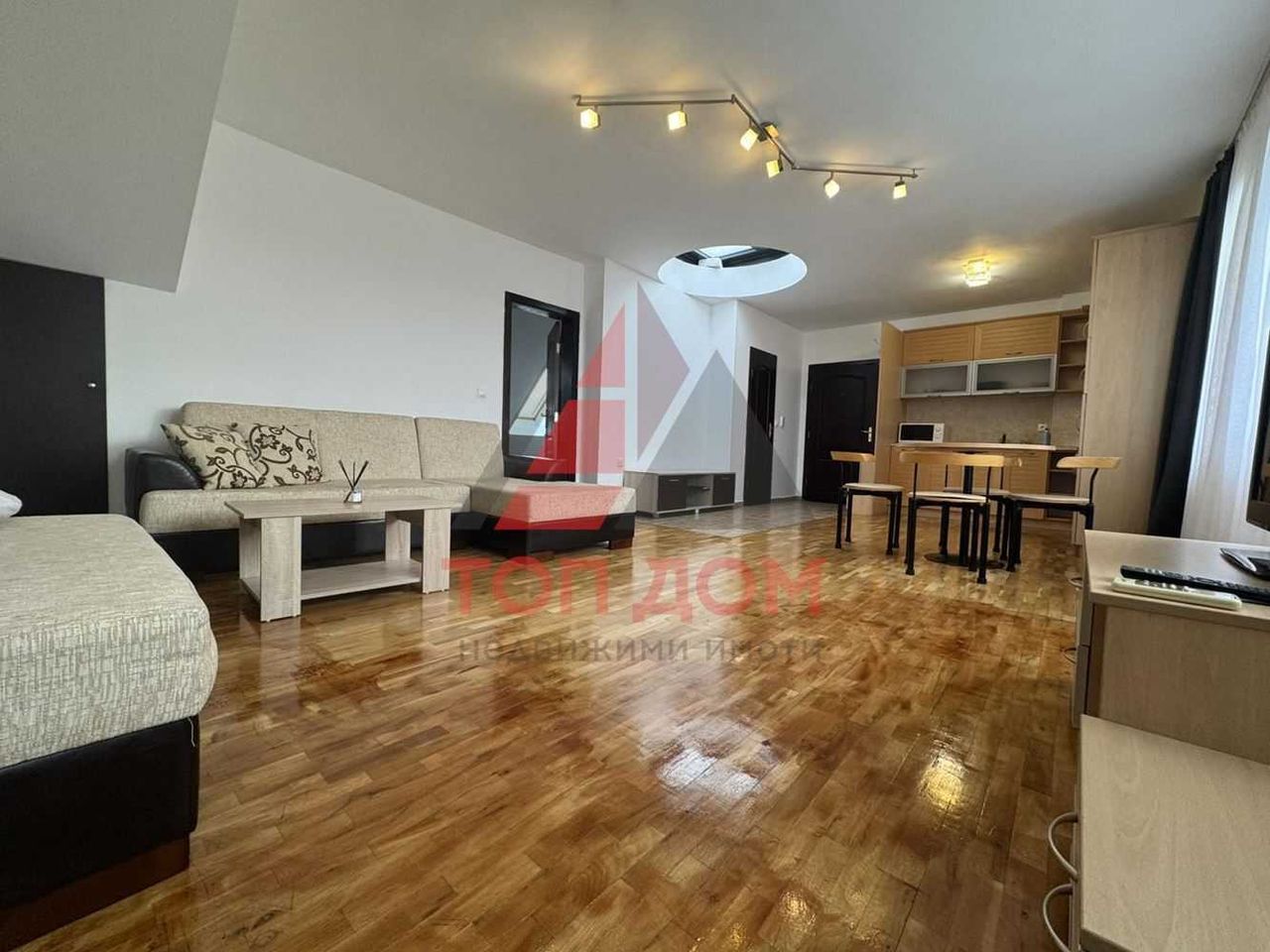 Дава се под наем Двустаен апартамент в Варна, Център - 70 кв.м за 600 € - Снимка #6
