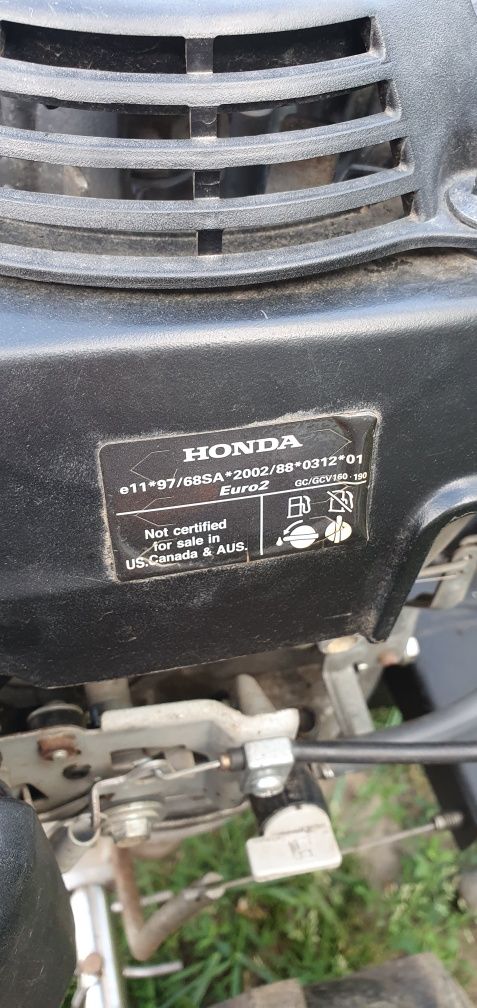 Vand  motocultor   honda  de 5,5 hp