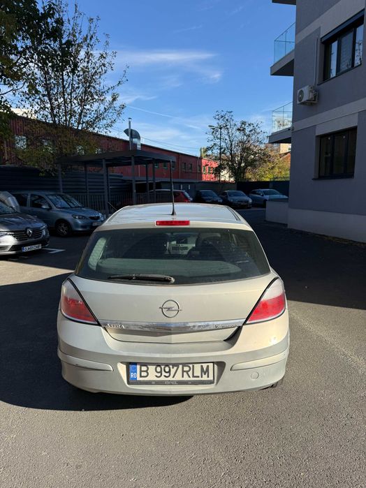 Vand Opel Astra H 1.6 Benzina