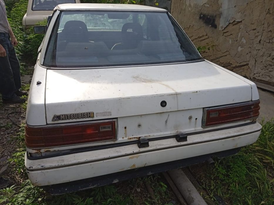 Митсубиси лансер