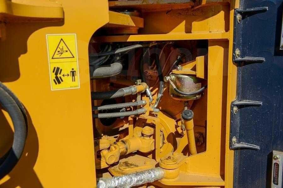 Фронтальный погрузчик SEM636D 2,0m3