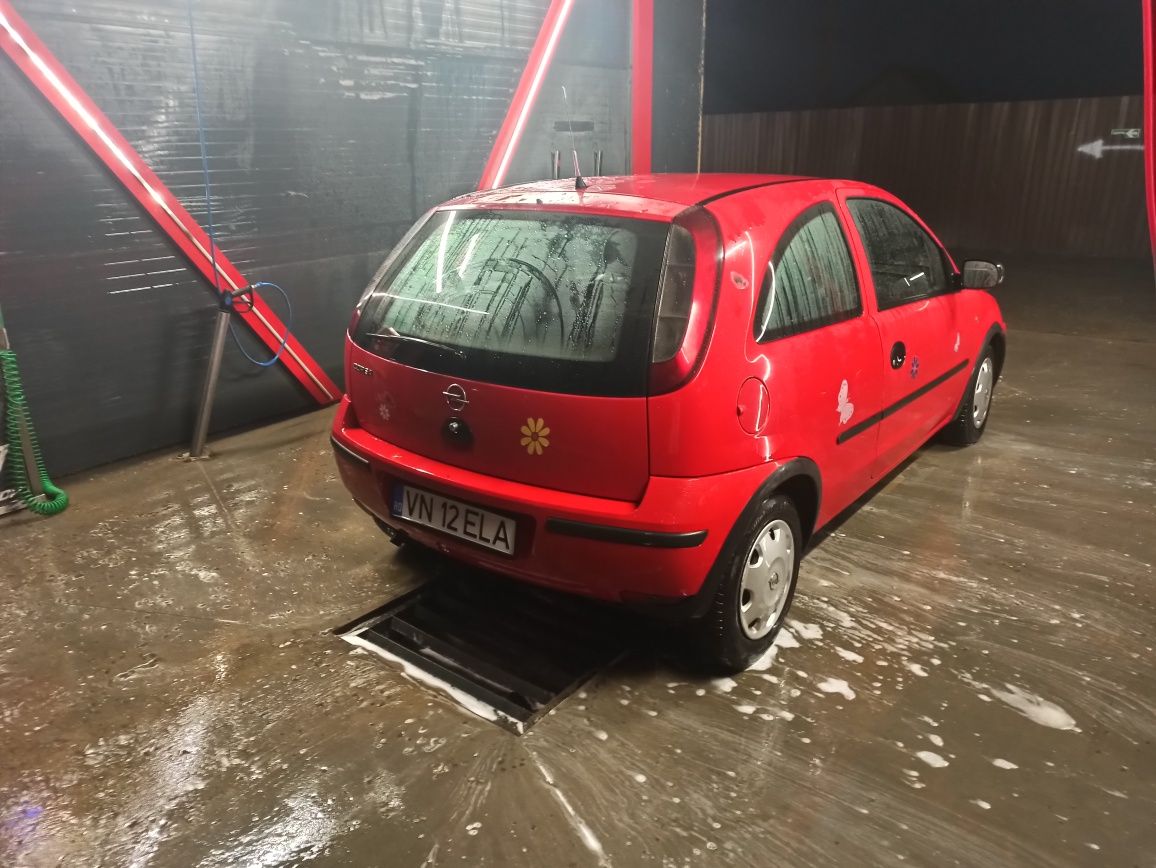 Opel CORSA C  benzina