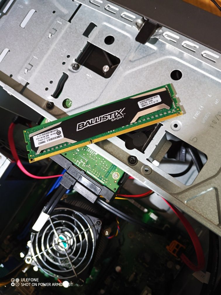 FUJITSU esprimo P500
