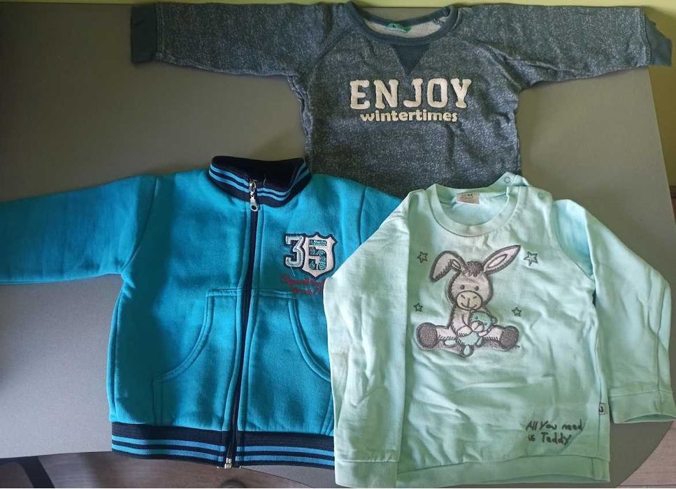 Лот бебешки дрешки 6-9 мес.
Лот бебешки дрешки 6-9 мес.