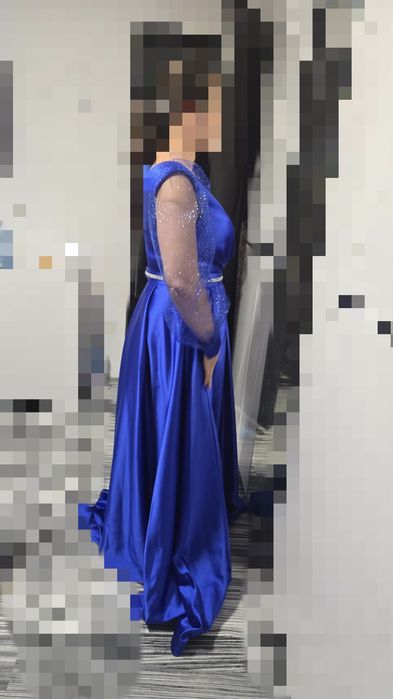 Vând rochie ocazie noua