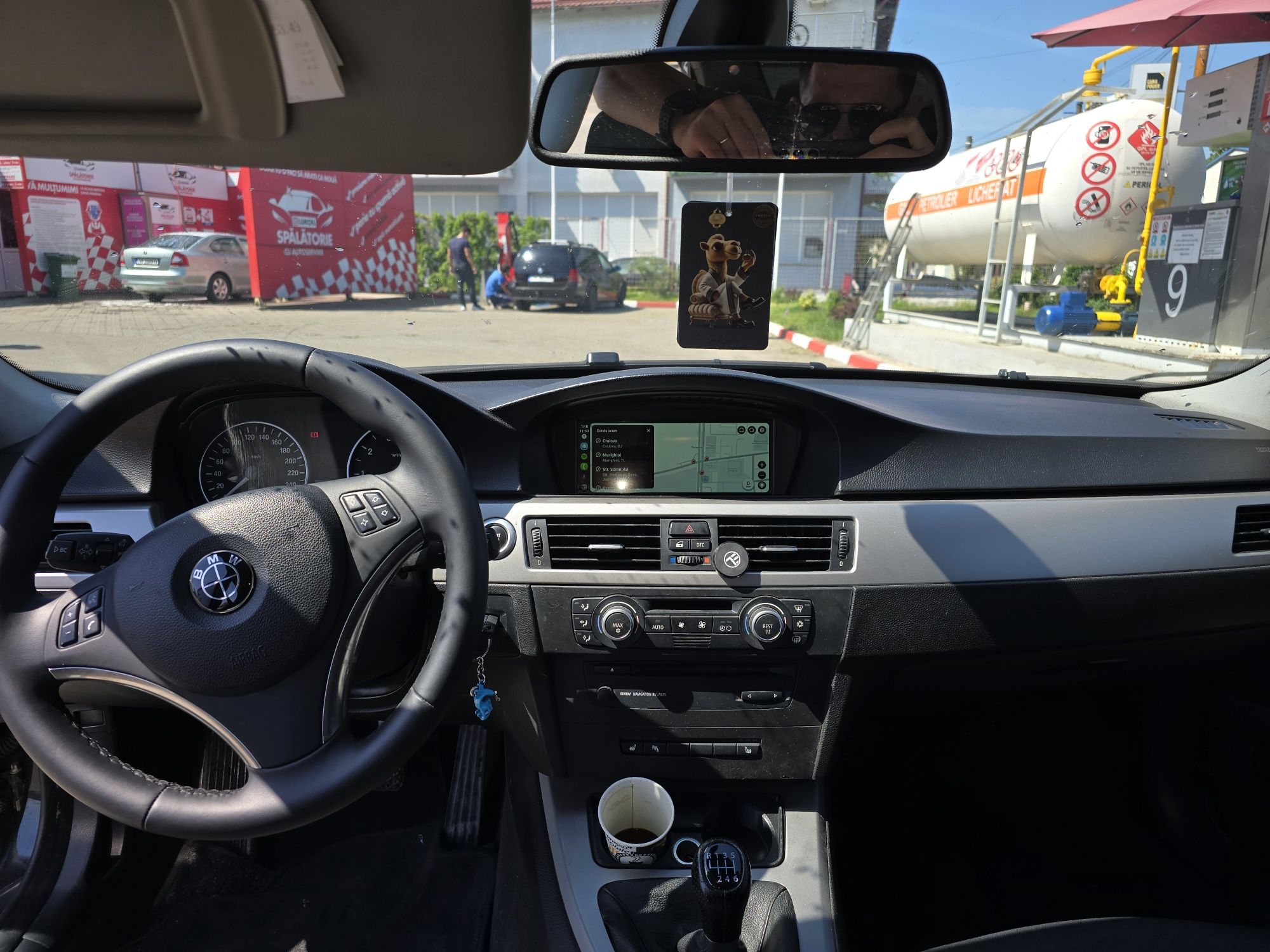 BMW 320i 150cp  e90
