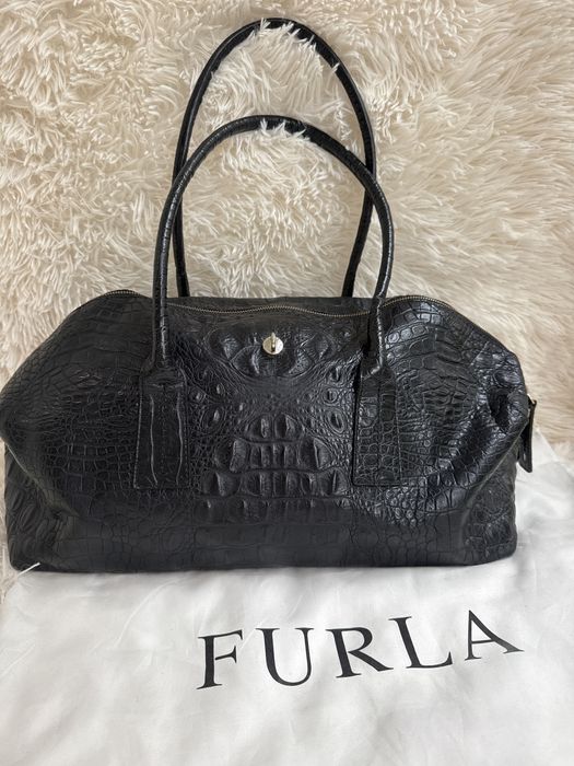 Furla черна кожена чанта голям размер