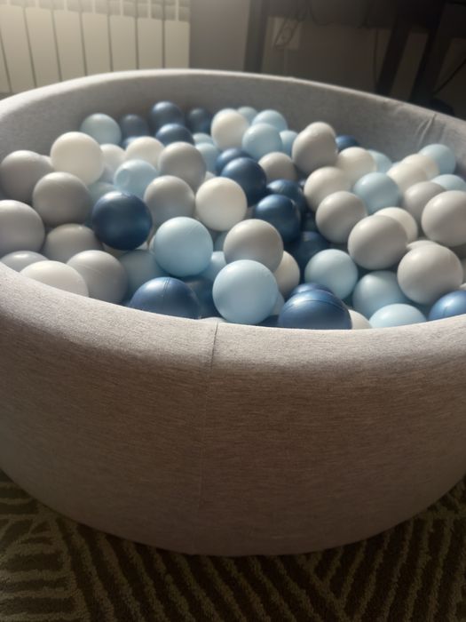 Детский сухой бассейн