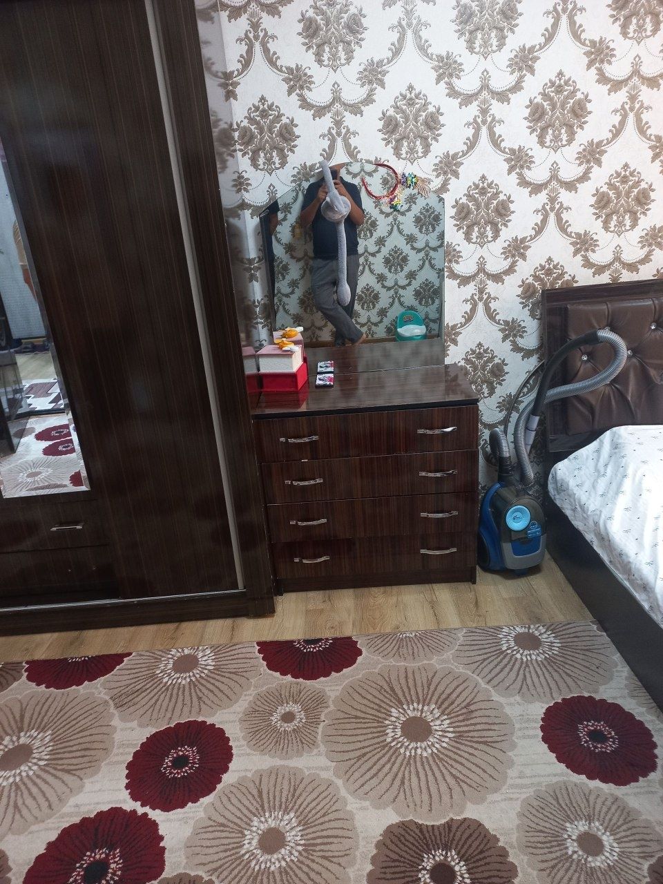 Продам спални гарнитур