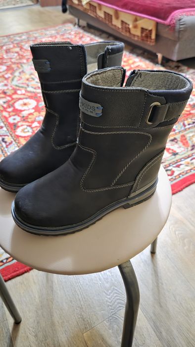 Продам зимние сапоги