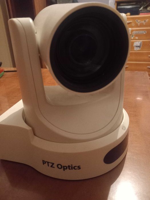 6 camere profesionale PTZOptics PT12X-USB-WH-G2  stare excelentă