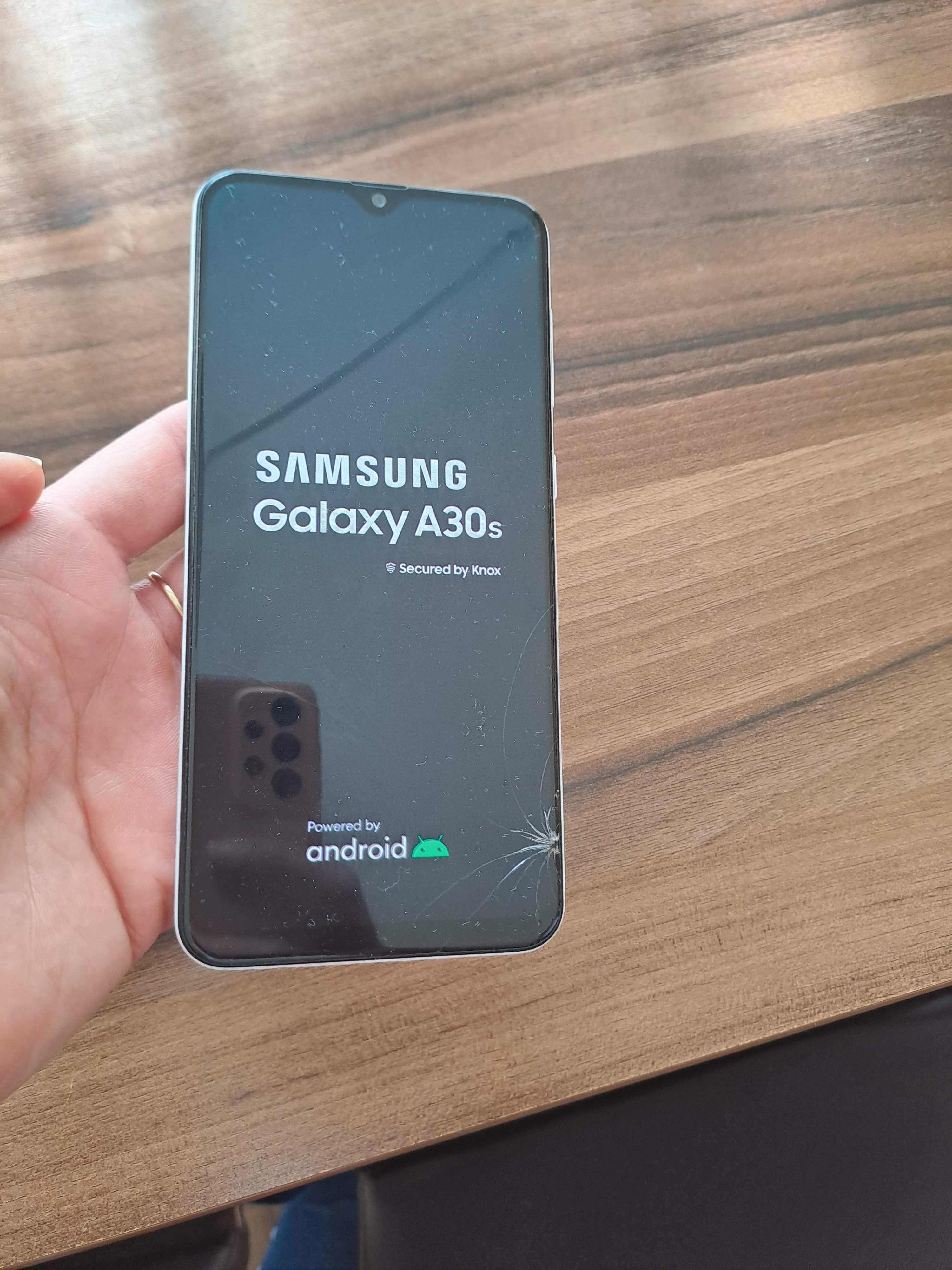 телефон Samsung A30S