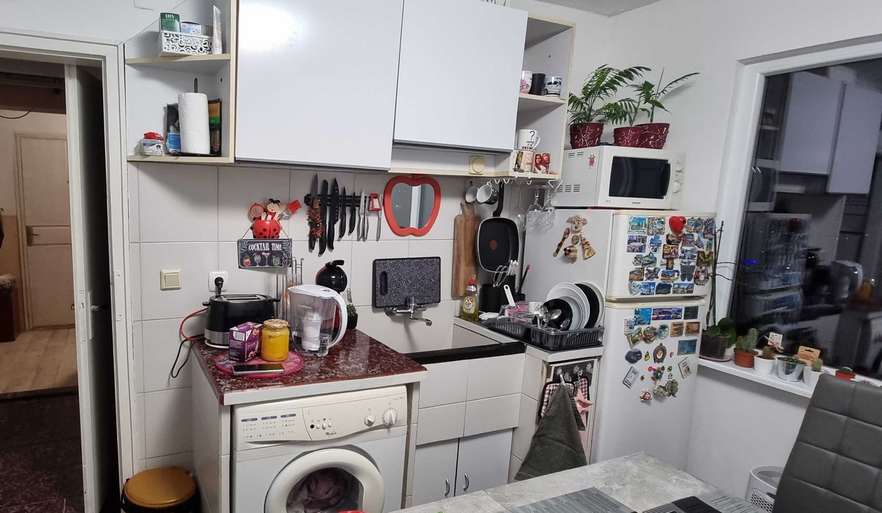 Продава се Едностаен апартамент в Разград, Житница - 37 кв.м за 1034 €/кв.м - Снимка #2