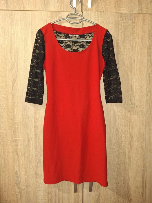 Rochie rosie cu dantela mar.S