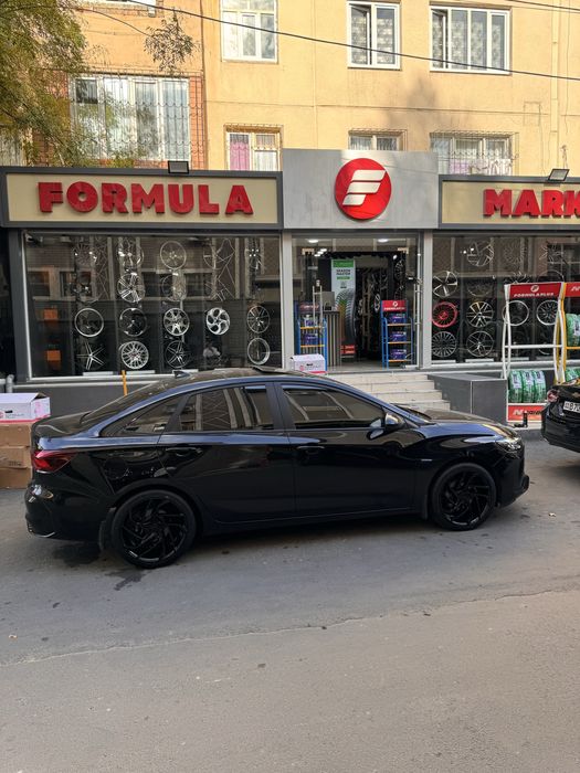 Diska R18 monza